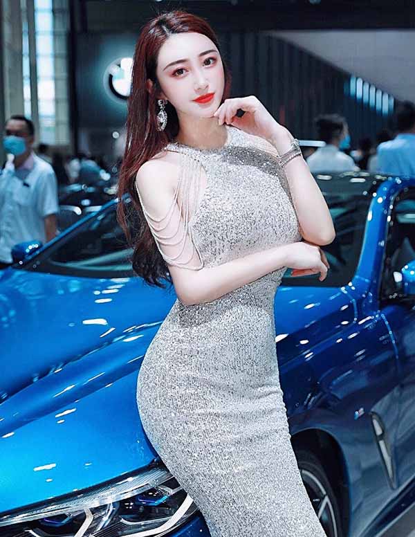 曼谷模特预约微信