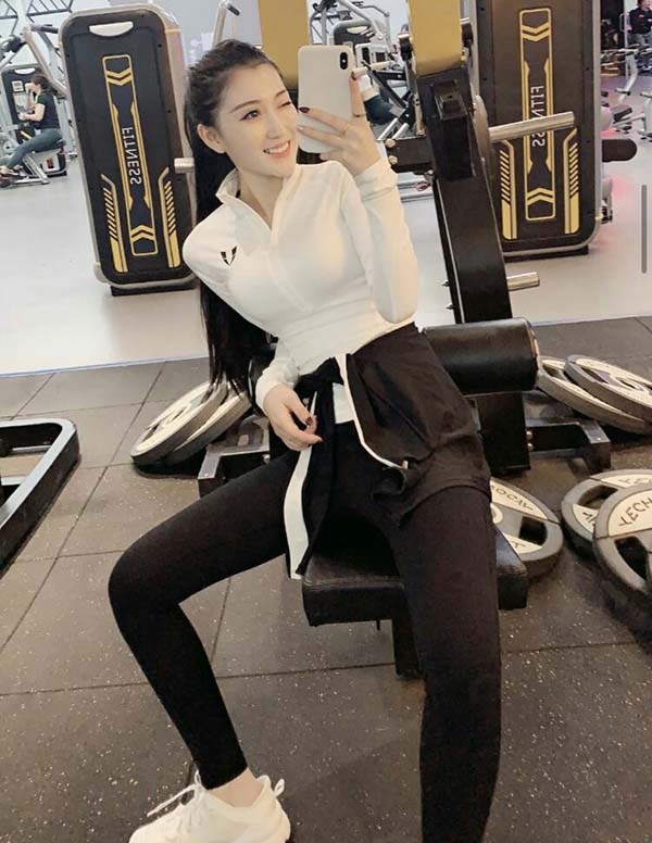 温哥华美女伴游