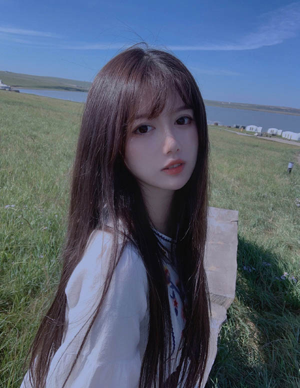 巴黎围经纪人微信